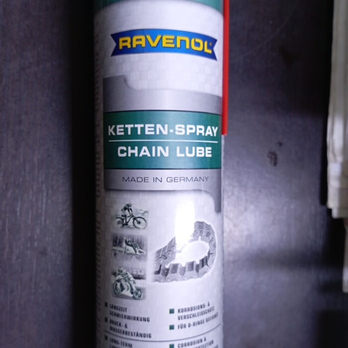 Spray cu vaselina Ravenol