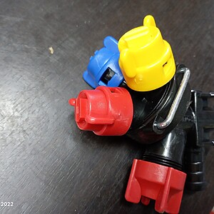 Corp erbicidat 3 diuze, capat (pentru furtun)