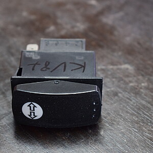 Intrerupator semnalizare universal