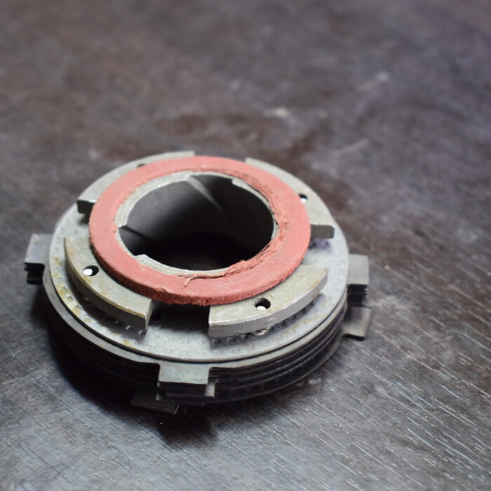 Ambreiaj electromotor u650